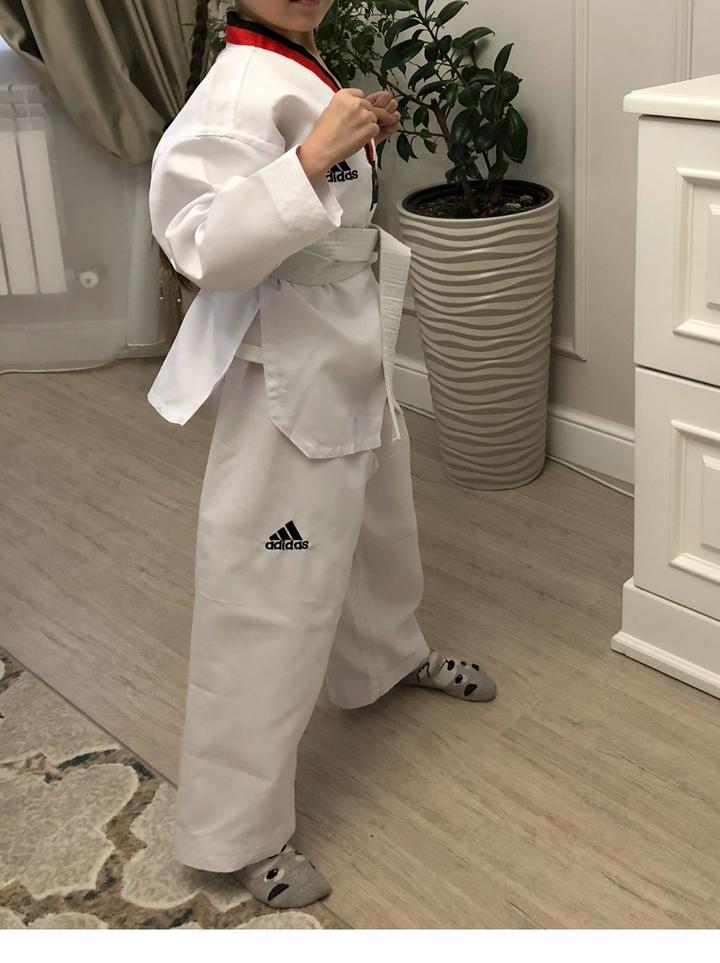 adidas кимоно для тхэквондо