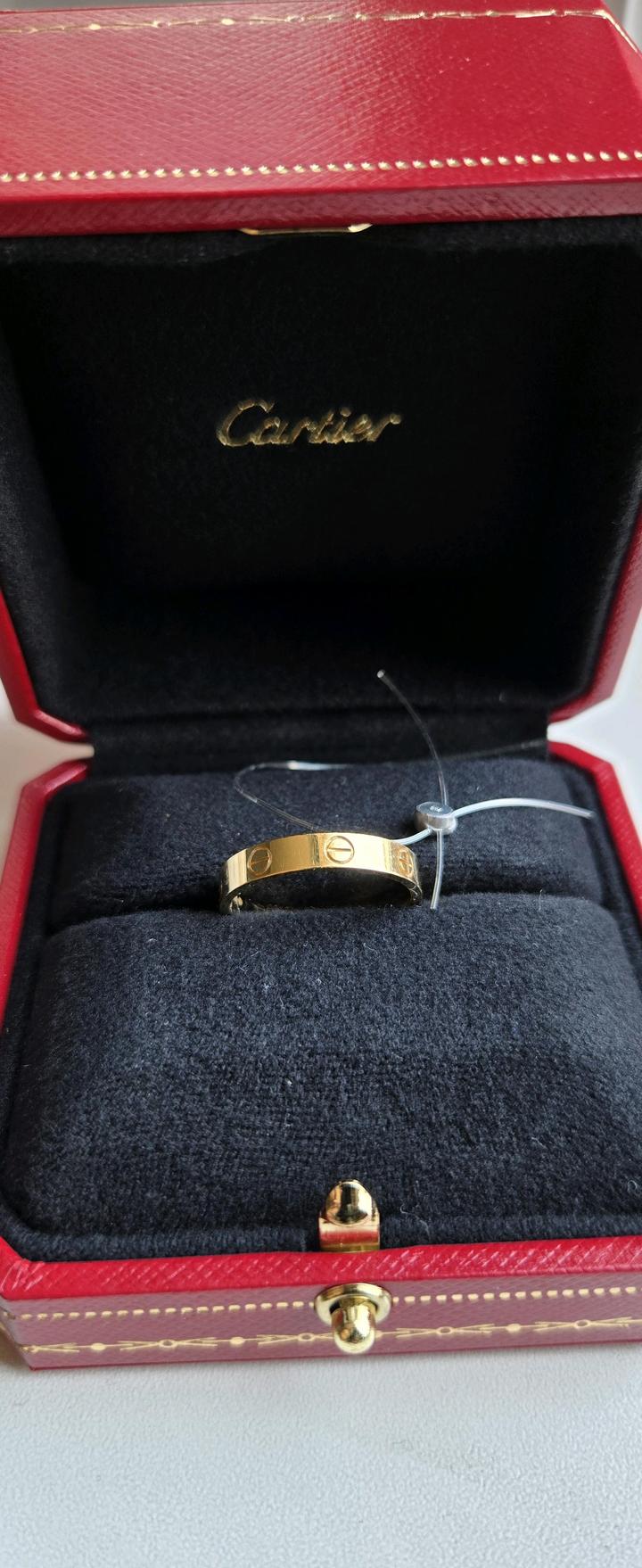 Cartier Кольцо Love