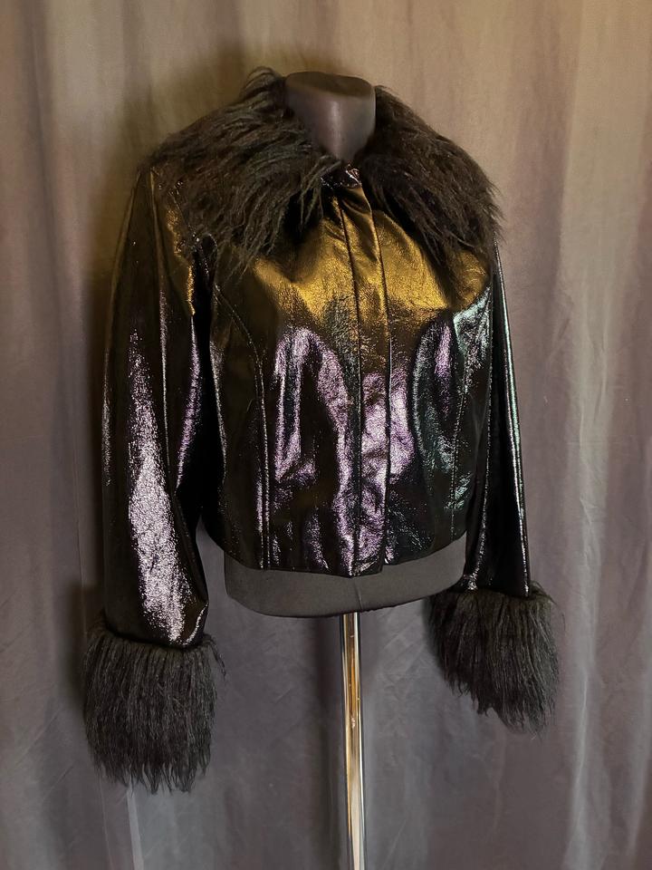 Лакированная курточка H&M
