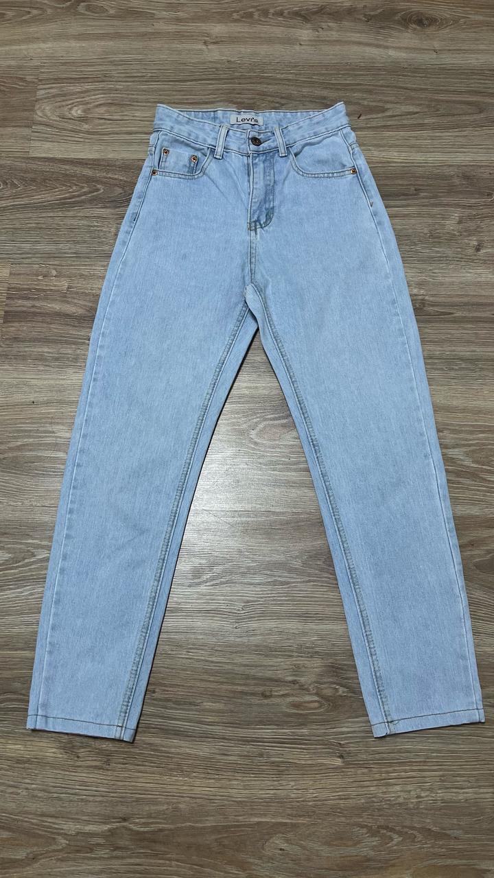 Levi's