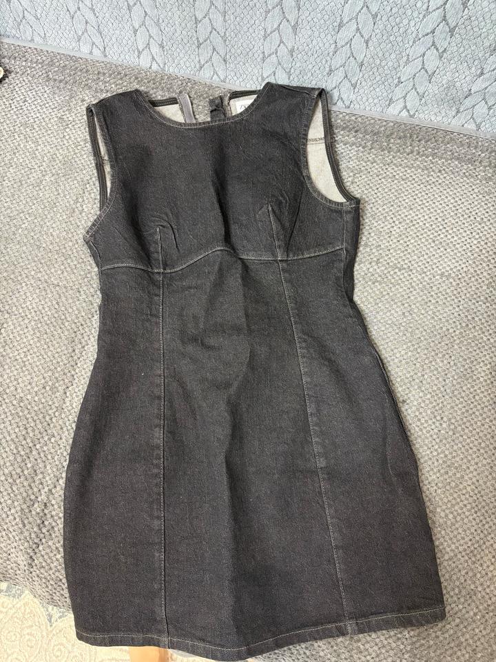 Джинсовое платье Zara