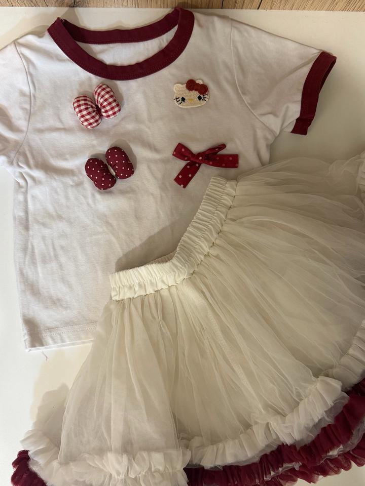 Комплект Hello Kitty (футболка и юбка-пачка)