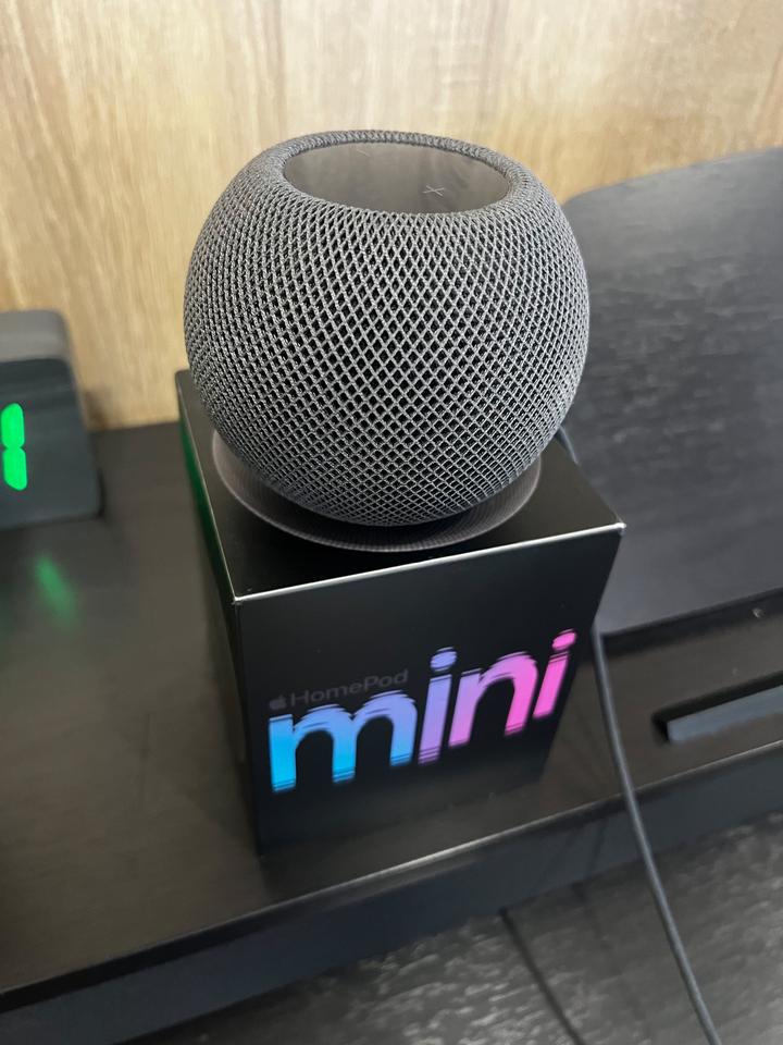 Apple HomePod mini — оригинальная умная колонка, Space Gray