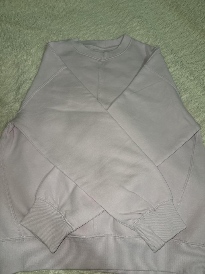 Розово-фиолетовый свитшот Zara