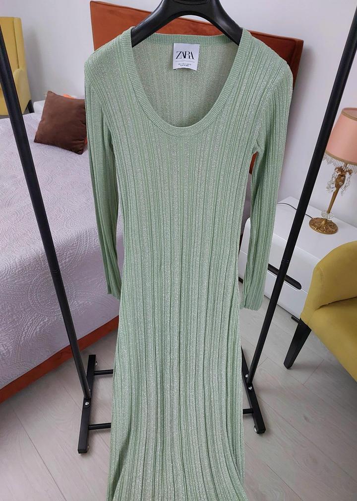 Платье Zara
