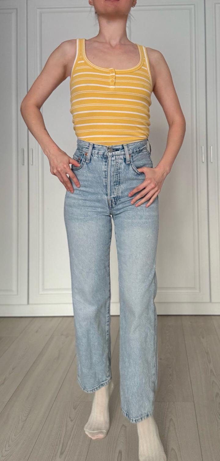 Levi's