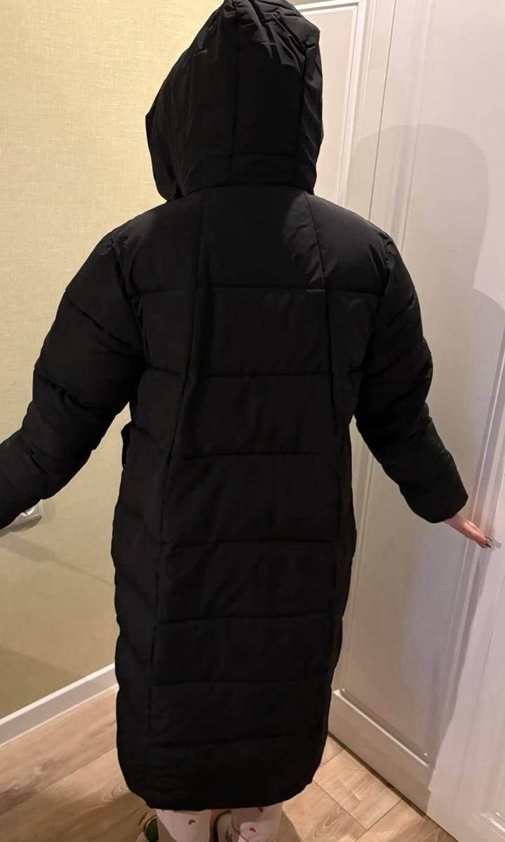 Длинный зимний пуховик