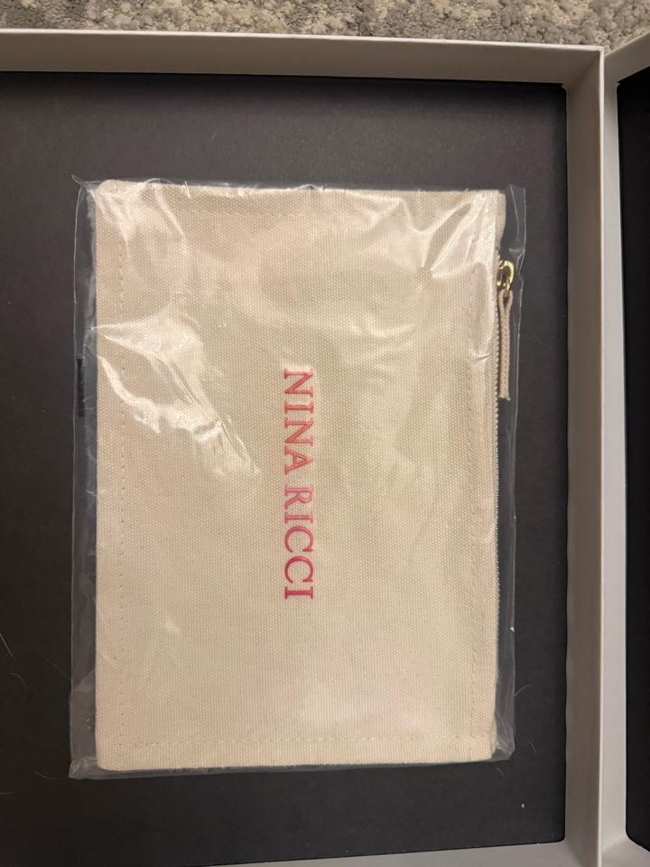 NINA RICCI