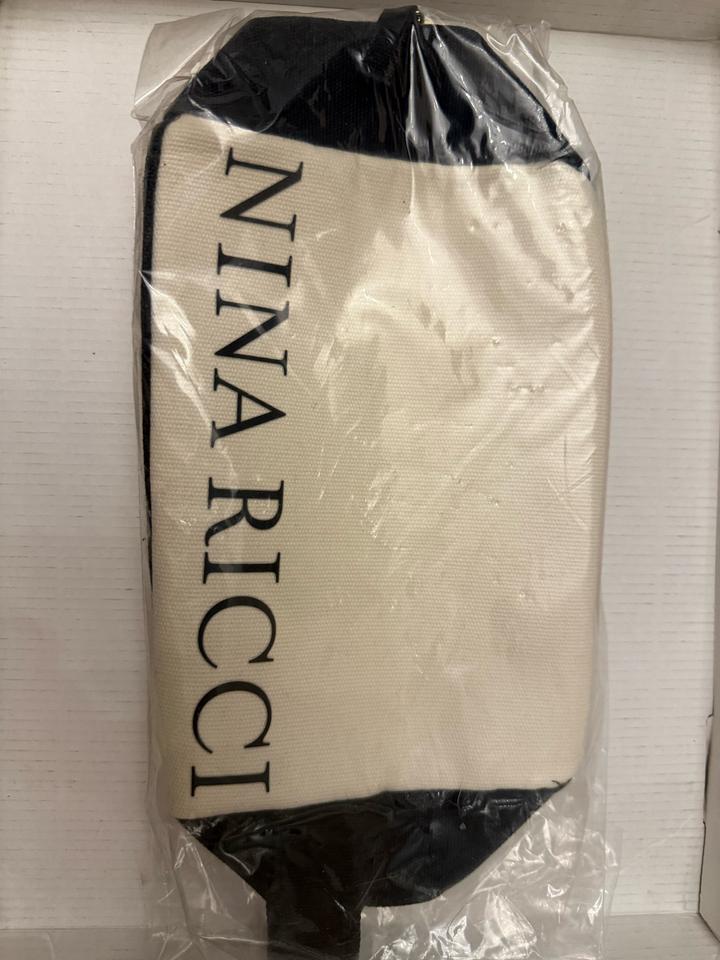NINA RICCI