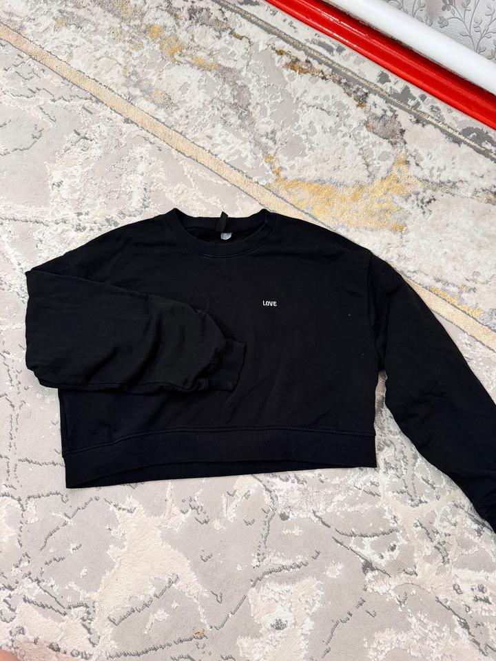 H&M