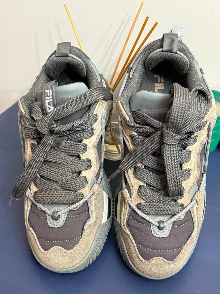 FILA
