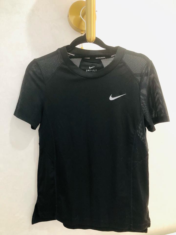 Футболка Nike