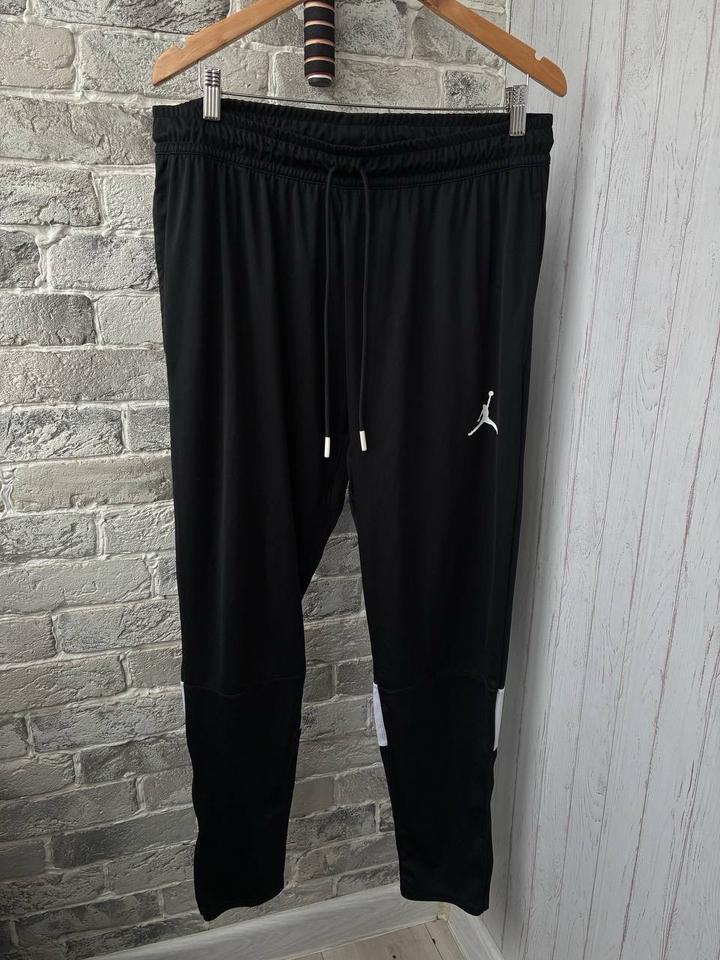 Спортивные штаны Jordan