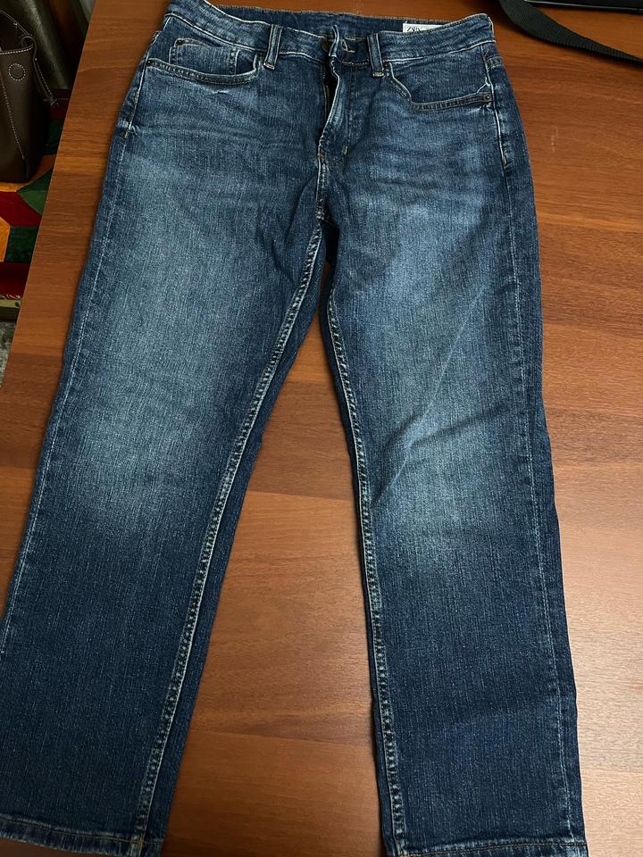 Джинсы Zara