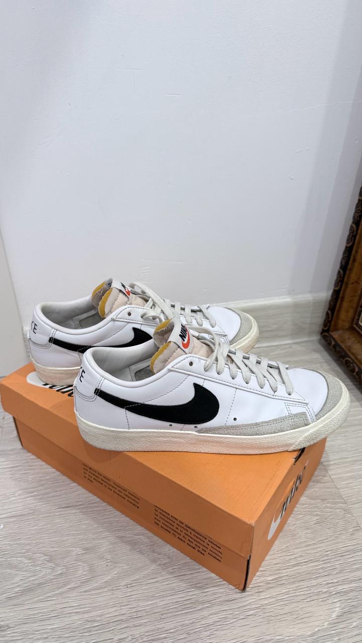 Nike