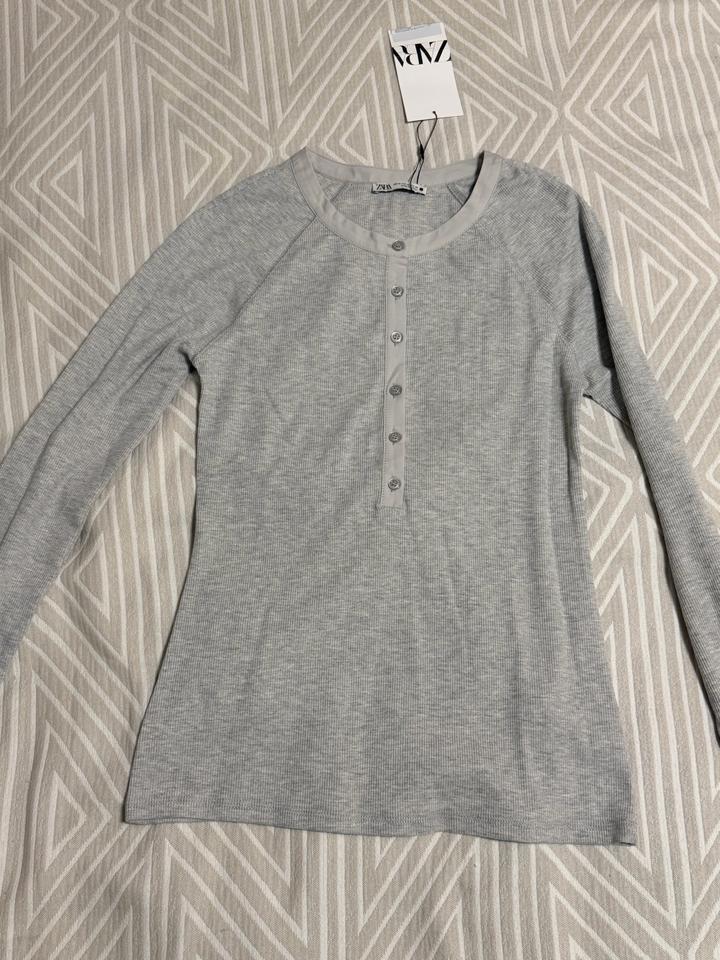 Свитер ZARA