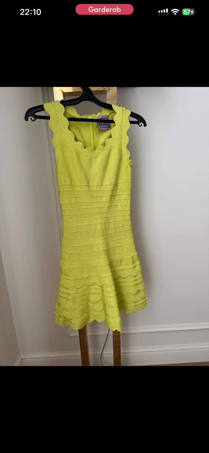 Платье Herve Leger