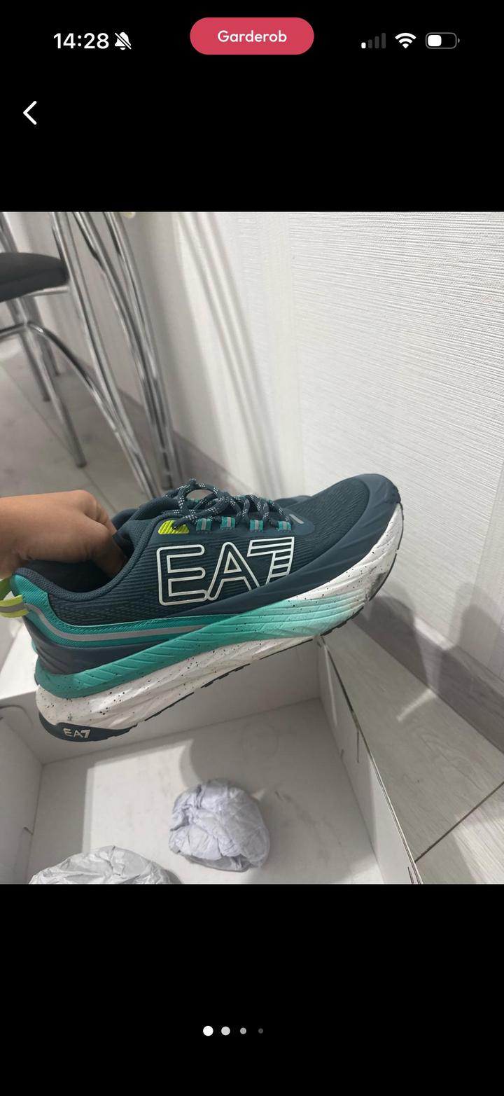 EA7