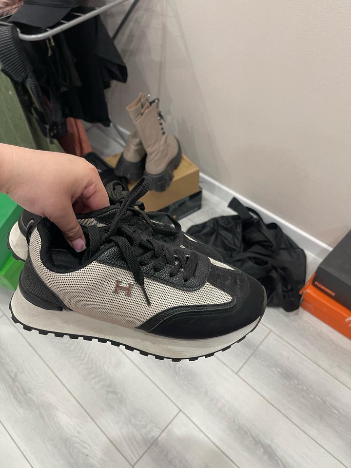 Hermès