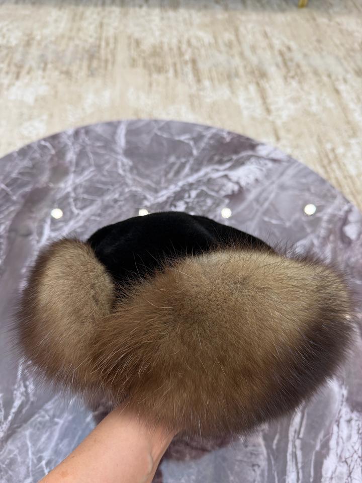 Нет бренда