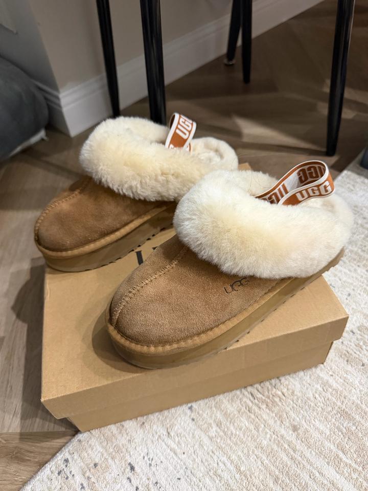 UGG