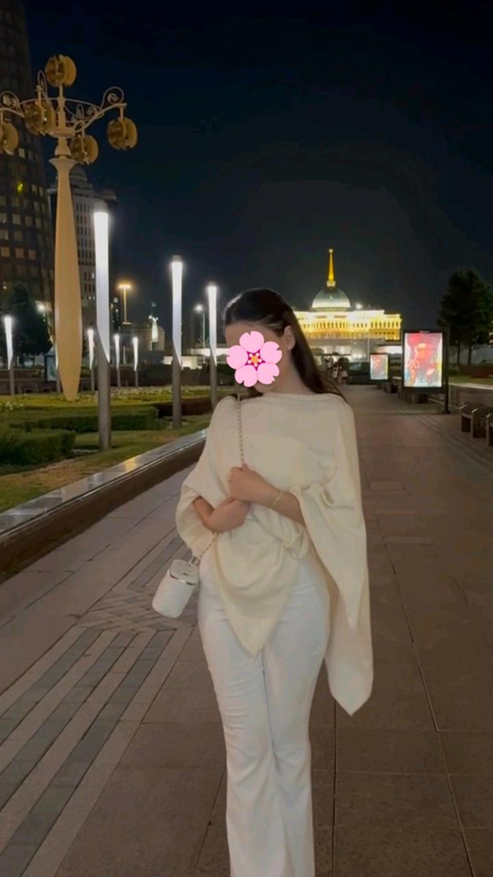 Свитер-Пончо