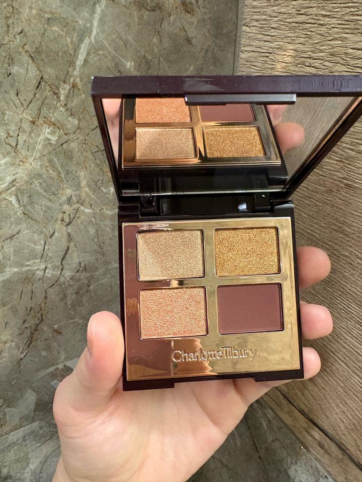 Палетка теней Charlotte Tilbury