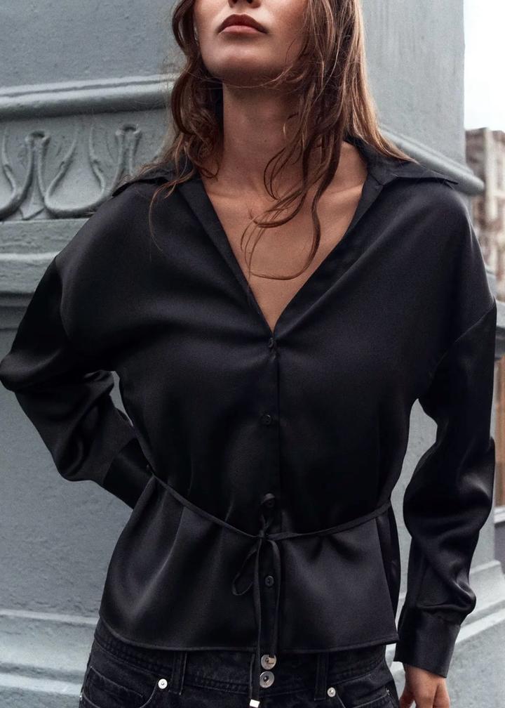 Блуза Zara атласная с завязками