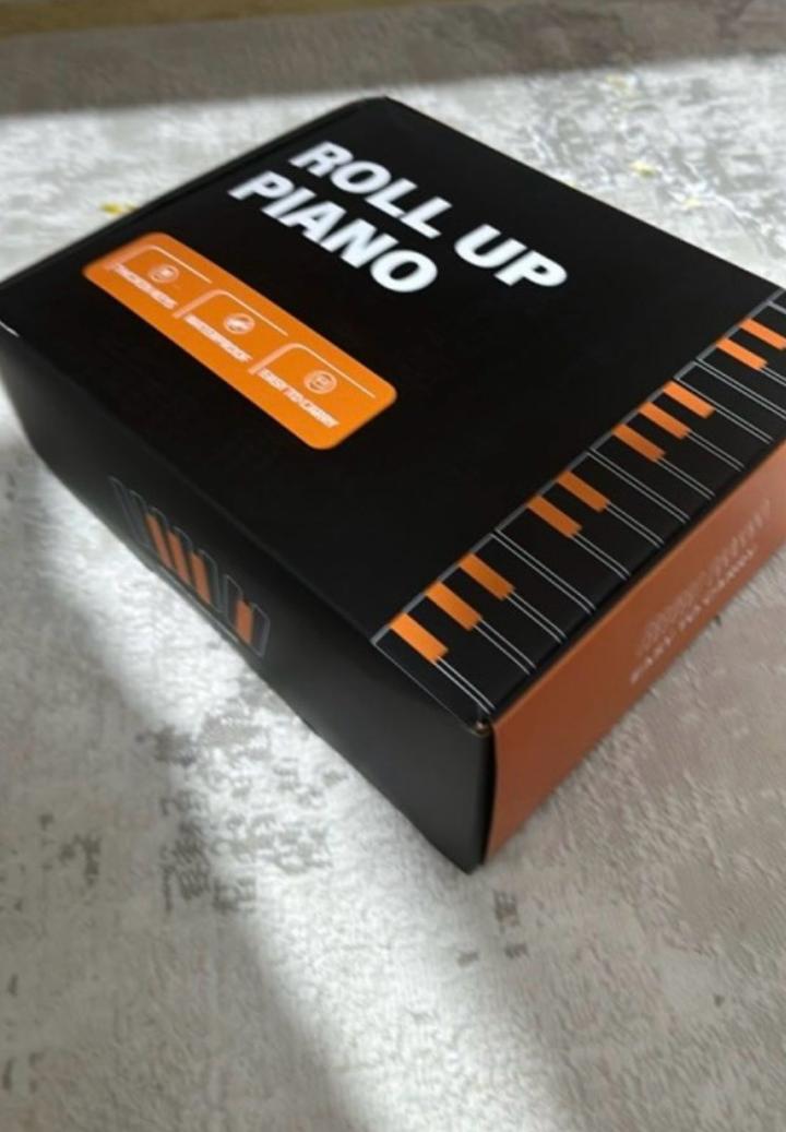 Roll up piano