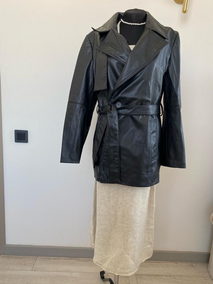 Куртка из эко кожи от Zara