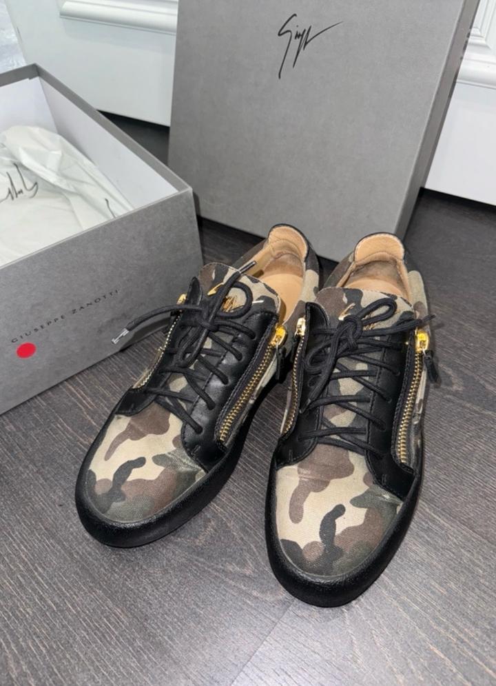 Giuseppe Zanotti