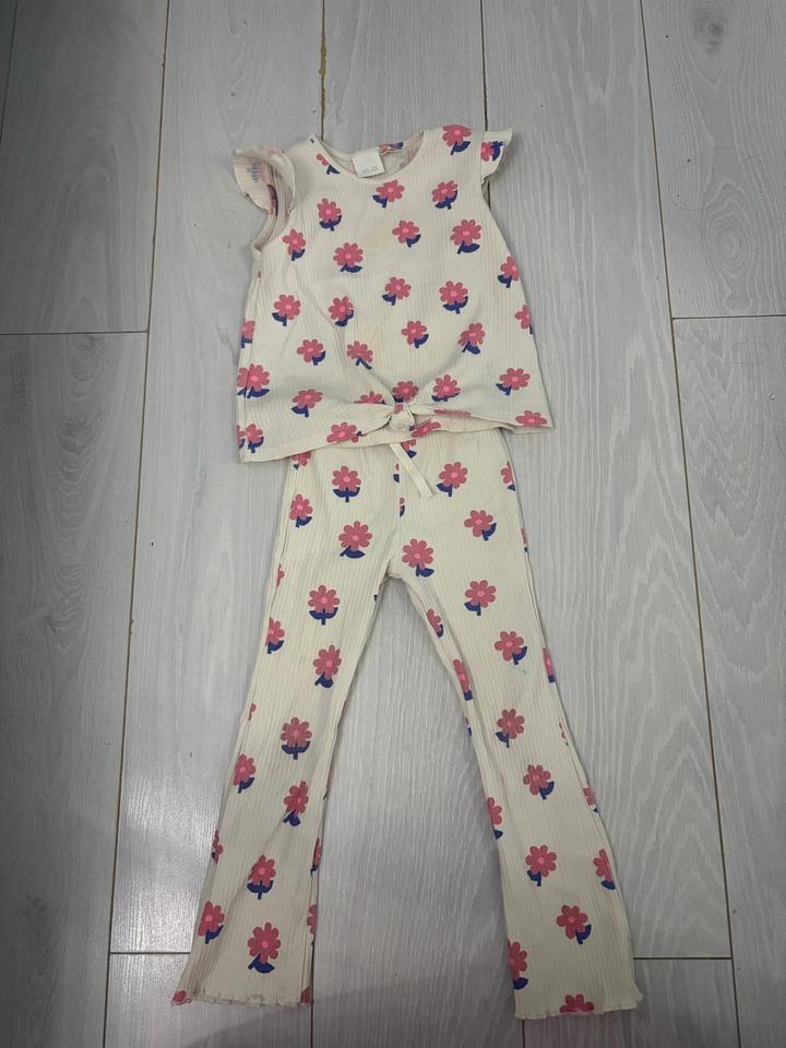 Костюм ZARA для девочки