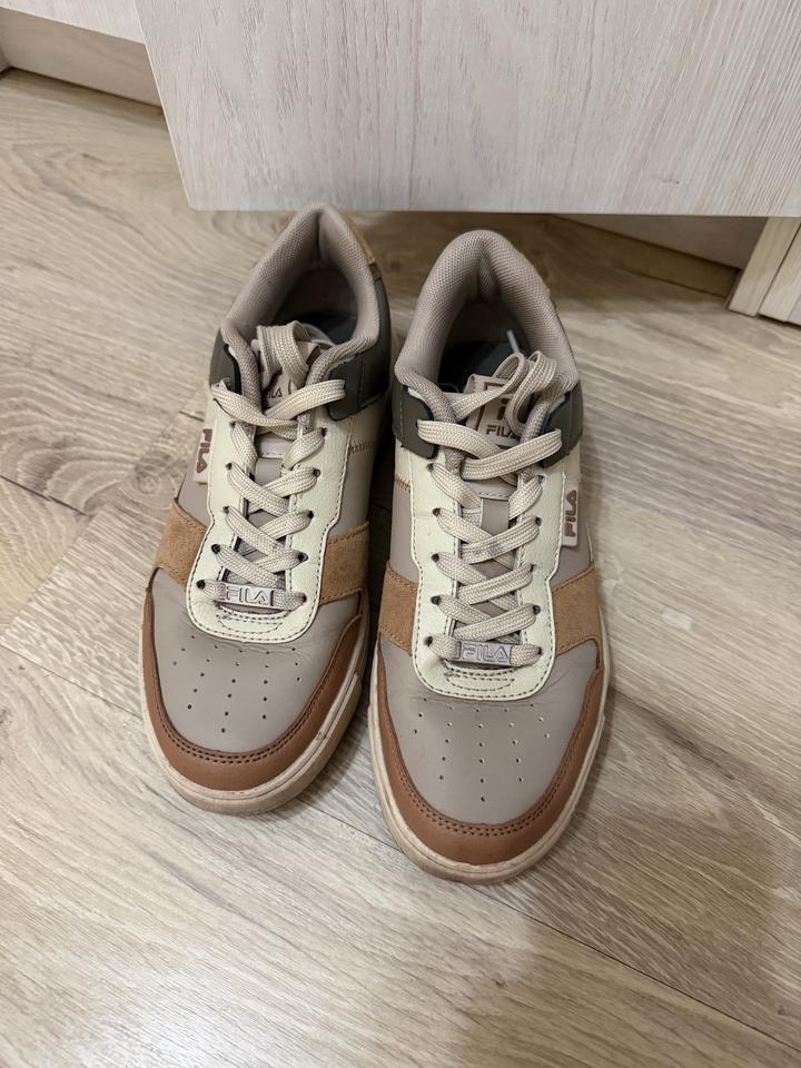 FILA