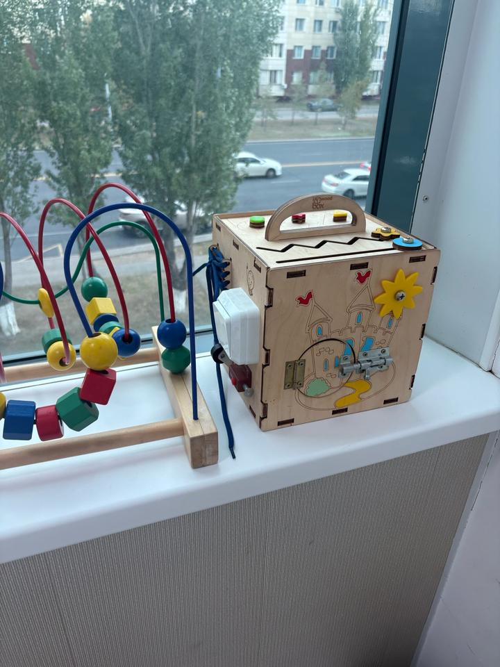 Wood Wood Бизиборд Wood Box