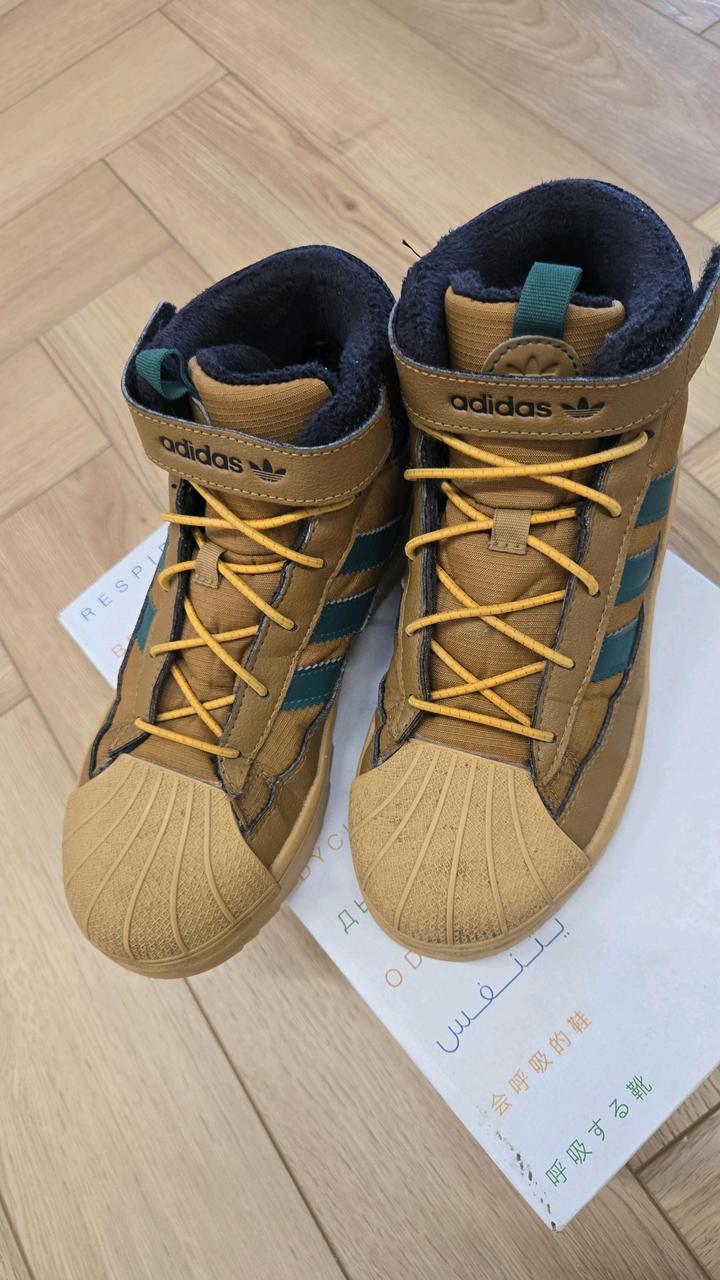 Adidas Сапоги на мальчика от Адидас