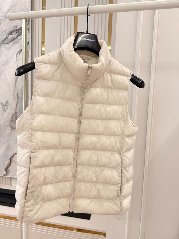 Жилет Uniqlo Puffertech