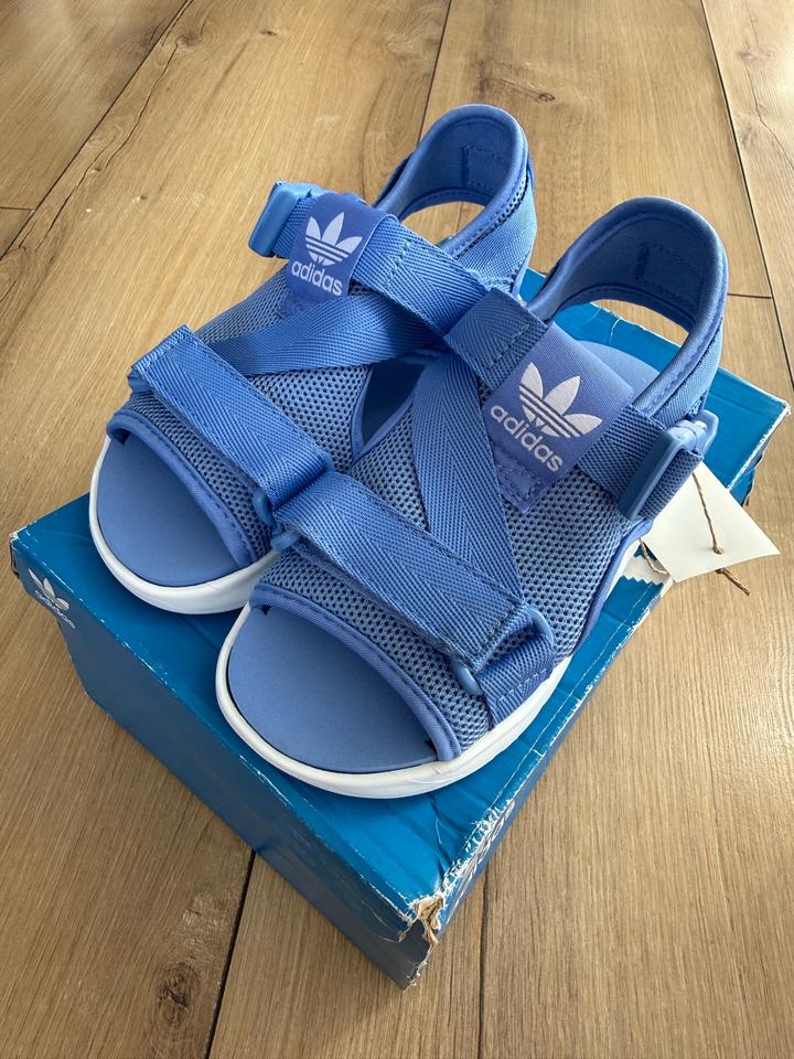 Adidas