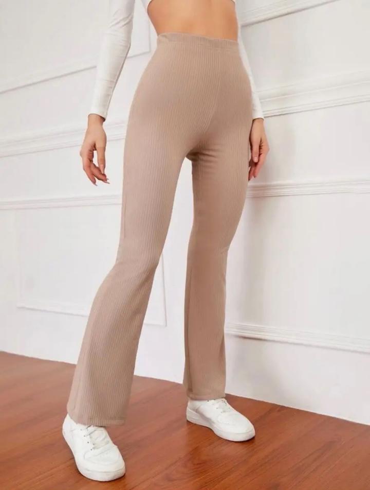 Fashion Брюка клеш в рубчик (40p)