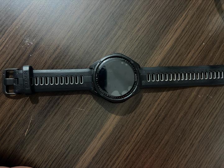 Спортивные часы Garmin Forerunner 965