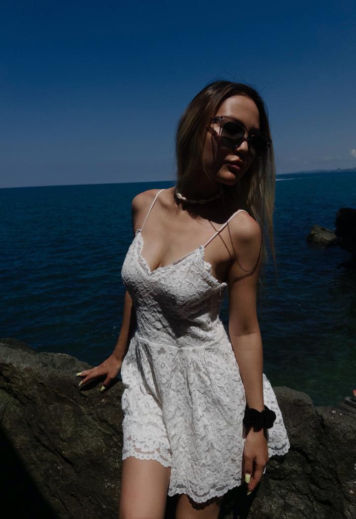 Н&М Кружевное летнее платье