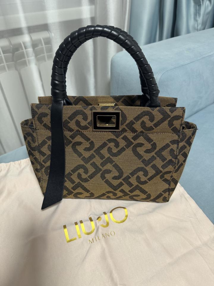 Liu Jo