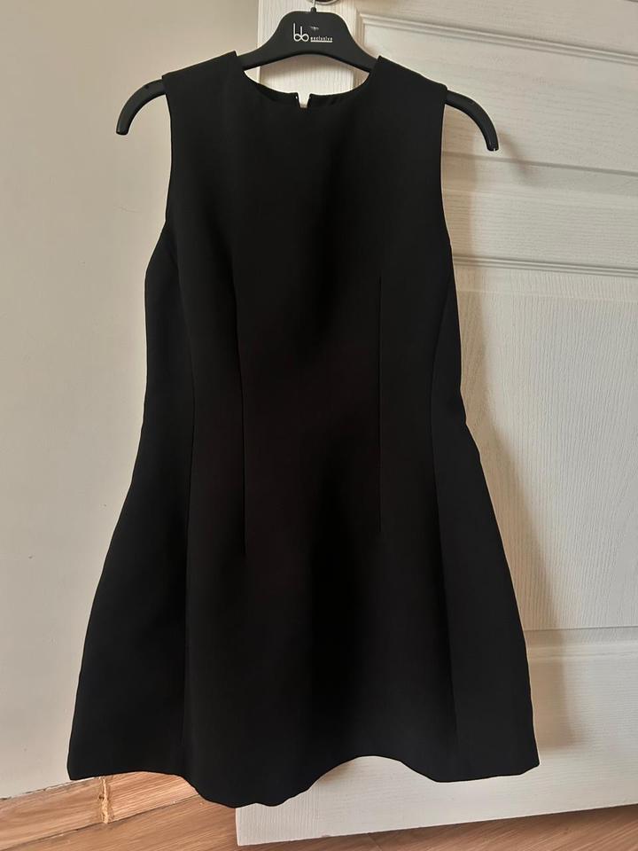 Черное платье Zara