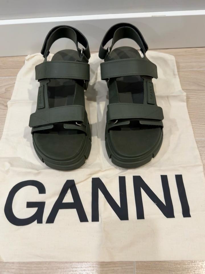 Ganni