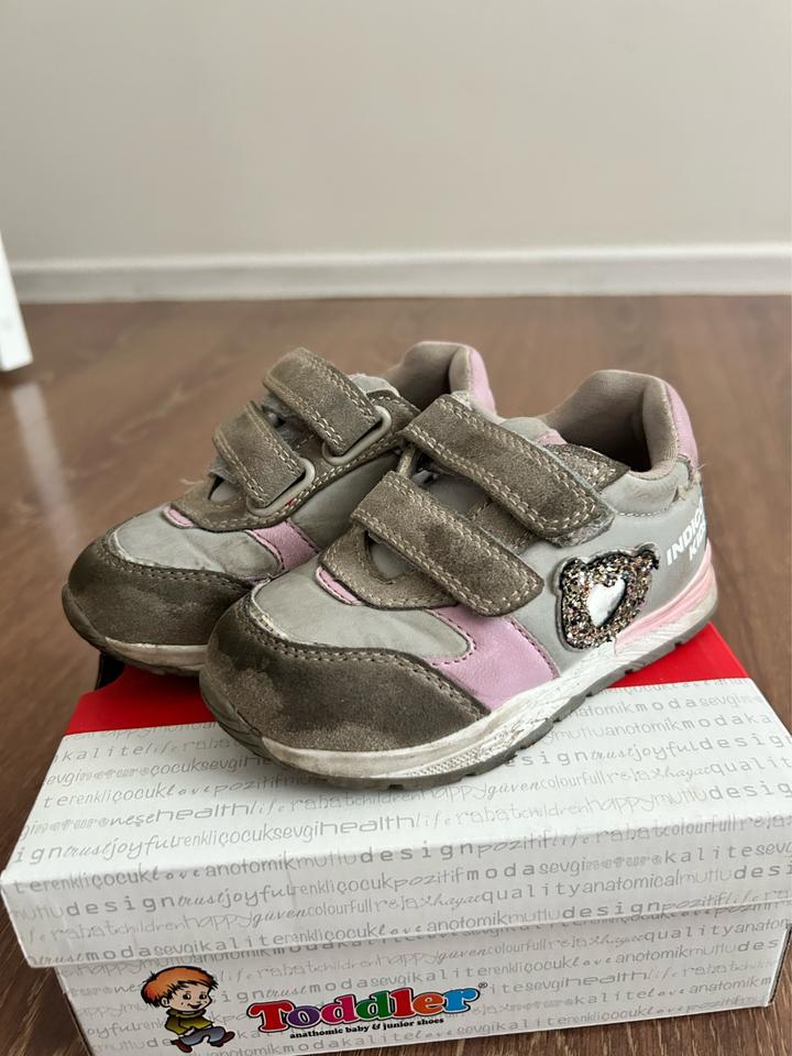 Кроссовки Indigo Kids