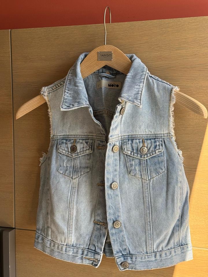 Джинсовая жилетка Topshop