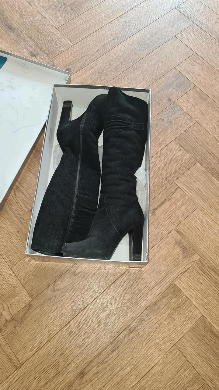 Нет бренда
