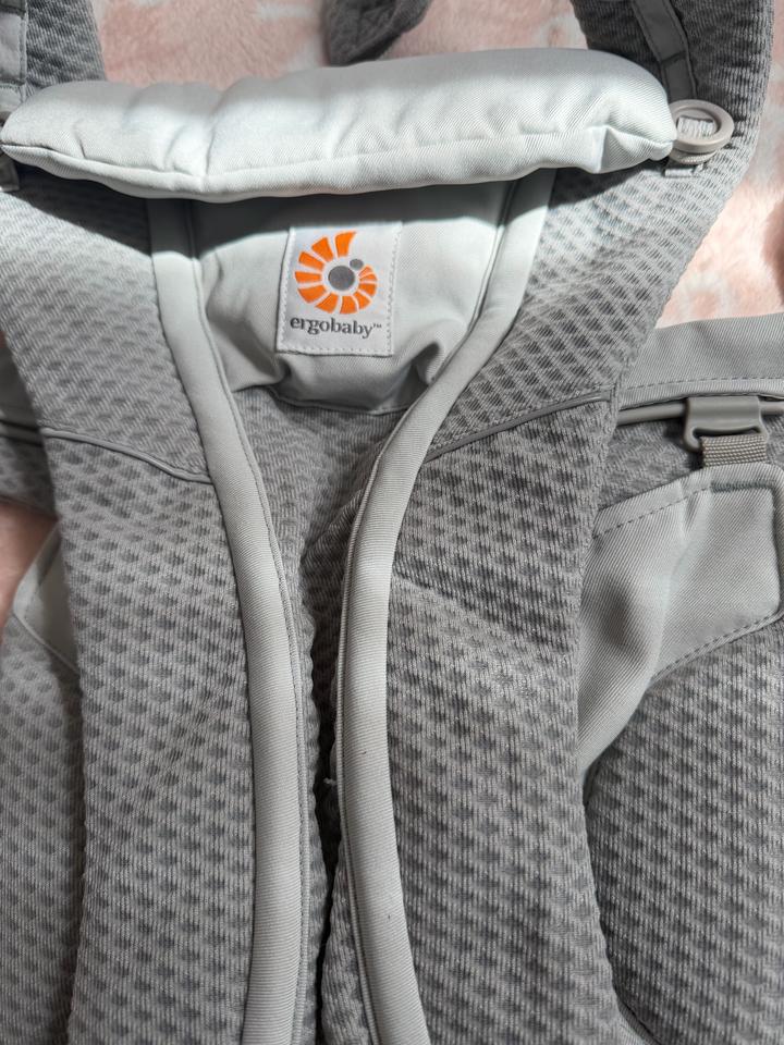 Ergobaby
