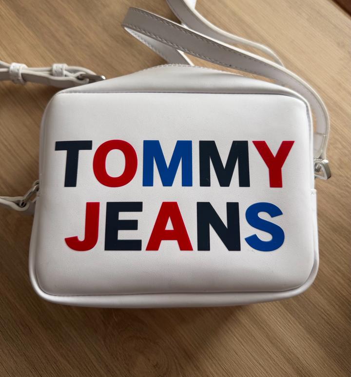 Tommy Jeans