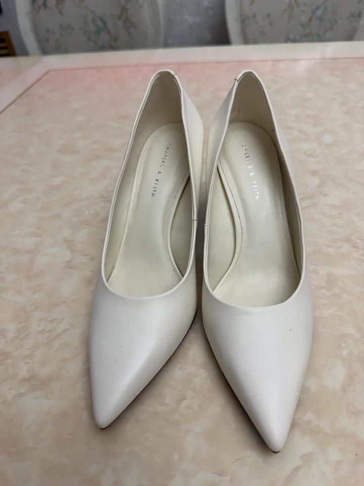 Charles & Keith