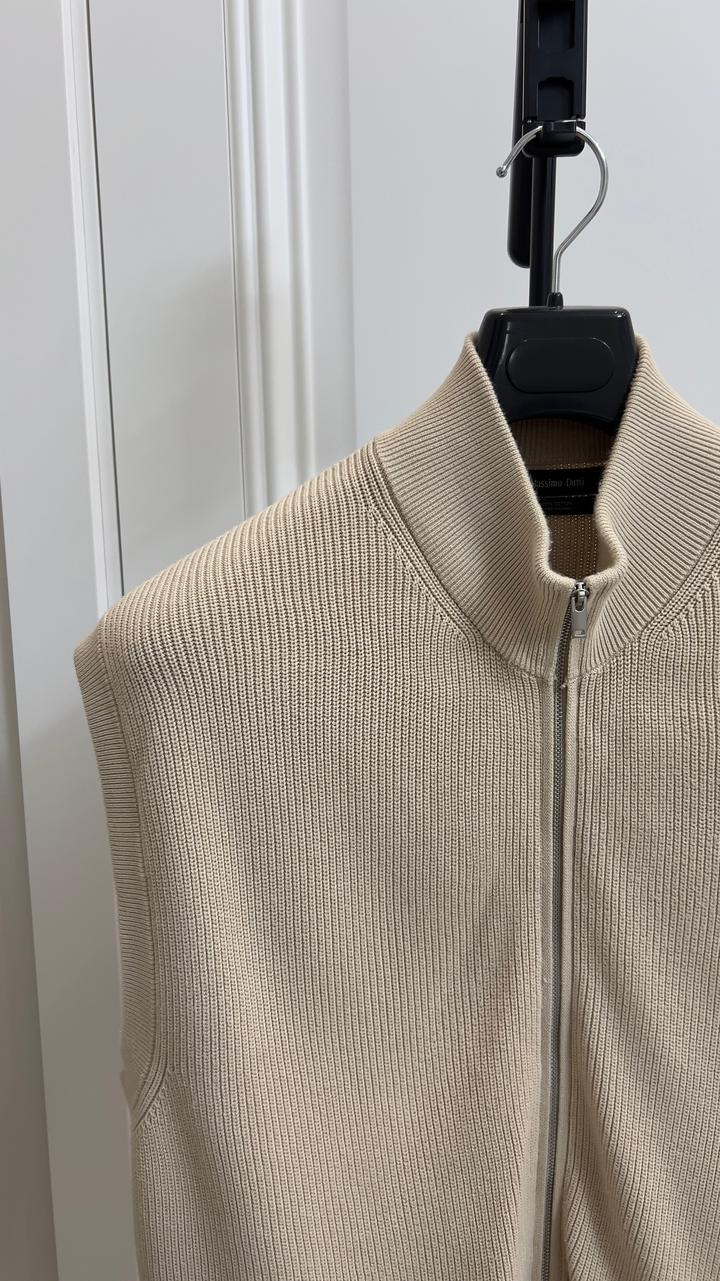 Жилет Massimo Dutti